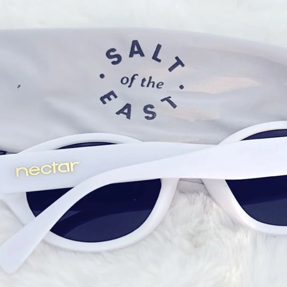 Nectar White Atypical Polarized Sunglasses